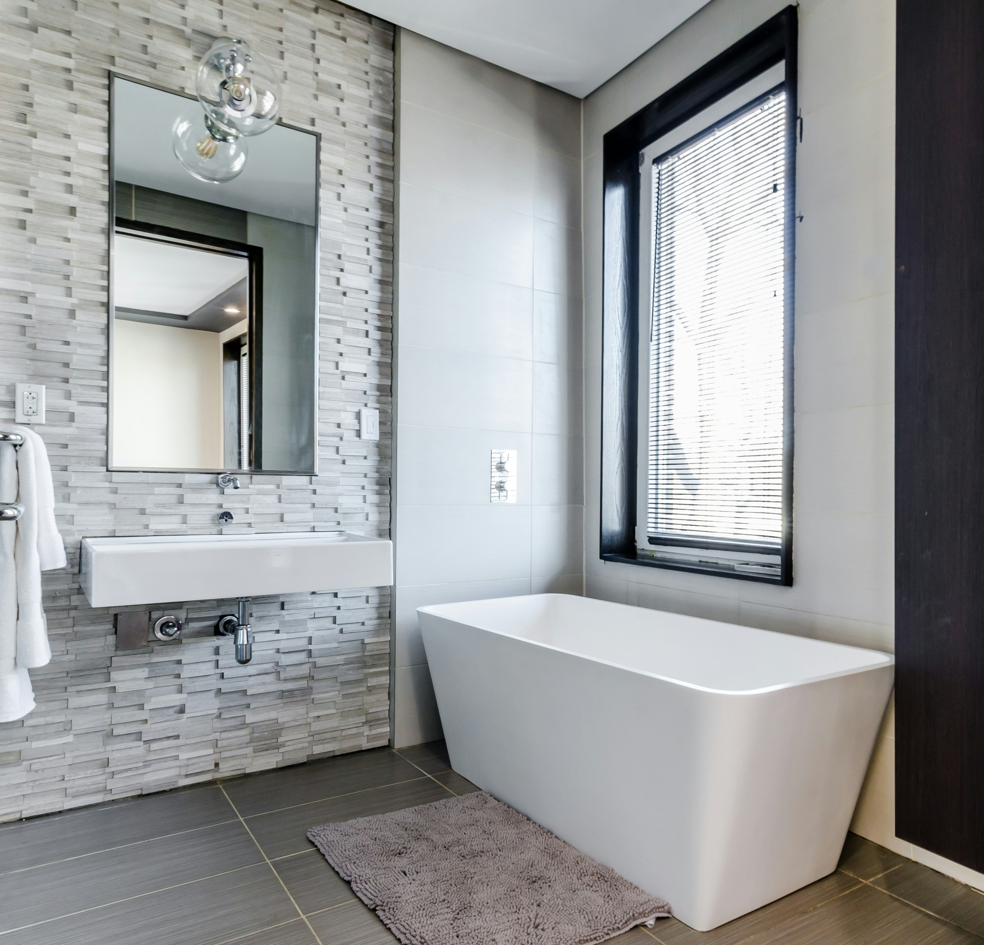 Modern Ensuite